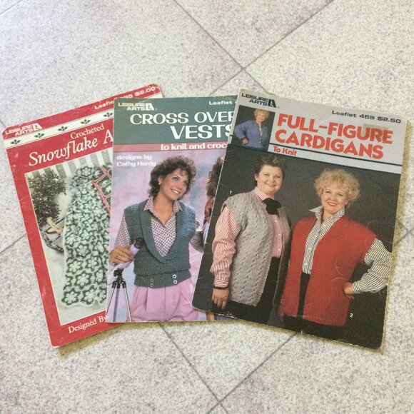 Leisure Arts Knit & Crochet Afghans Vests Cardigans - Picture 1 of 16